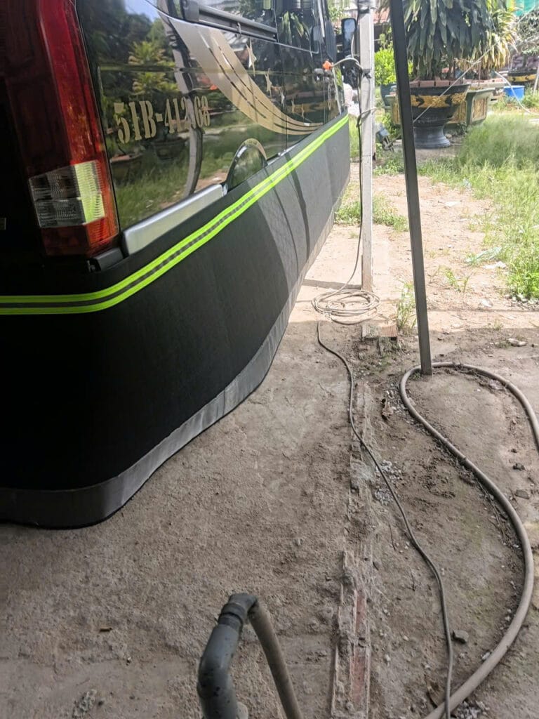 Quây Chống Chuột Ô Tô Hyundai Solati – Giải Pháp Bảo Vệ Xe 16 Chỗ Khỏi Chuột Cắn Dây Điện Hiệu Quả Quây chống chuột Hyundai Solati